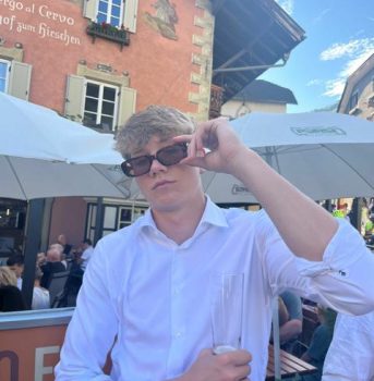 WhatsApp Image 2025-09-22 at 10.39.17 (1)