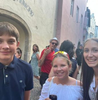 WhatsApp Image 2025-09-22 at 10.39.18 (5)