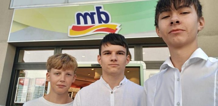 WhatsApp Image 2025-09-22 at 10.39.18 (9)