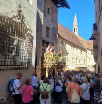 WhatsApp Image 2025-09-22 at 10.39.19 (4)