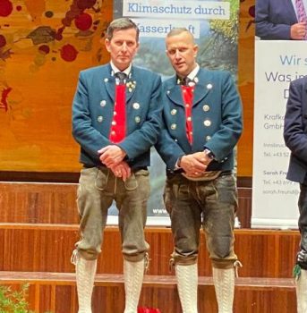 WhatsApp Image 2025-11-16 at 08.25.30 (1)