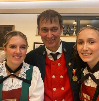 WhatsApp Image 2025-11-16 at 08.25.34 (4)